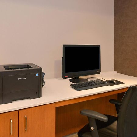 Springhill Suites Durham Chapel Hill Bagian luar foto