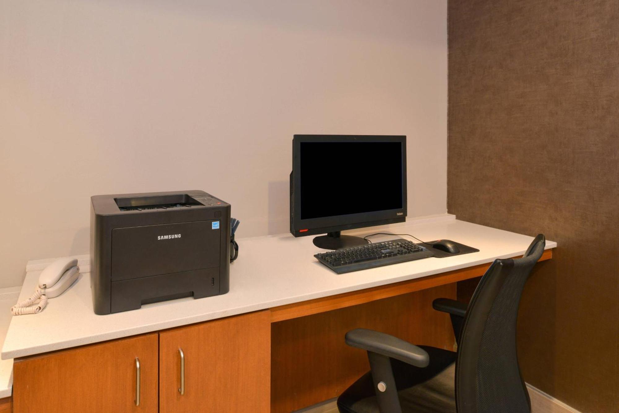 Springhill Suites Durham Chapel Hill Bagian luar foto