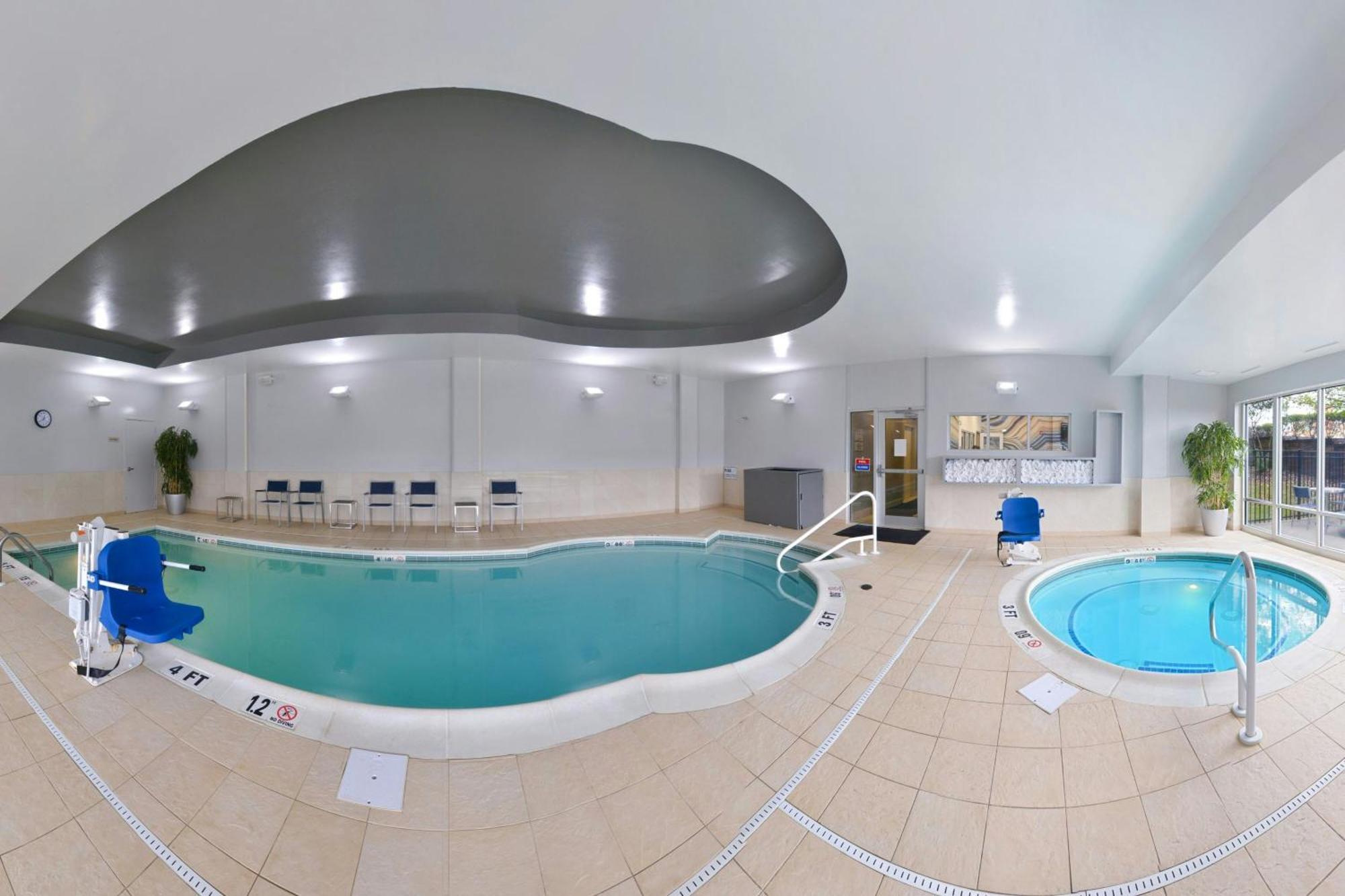 Springhill Suites Durham Chapel Hill Bagian luar foto