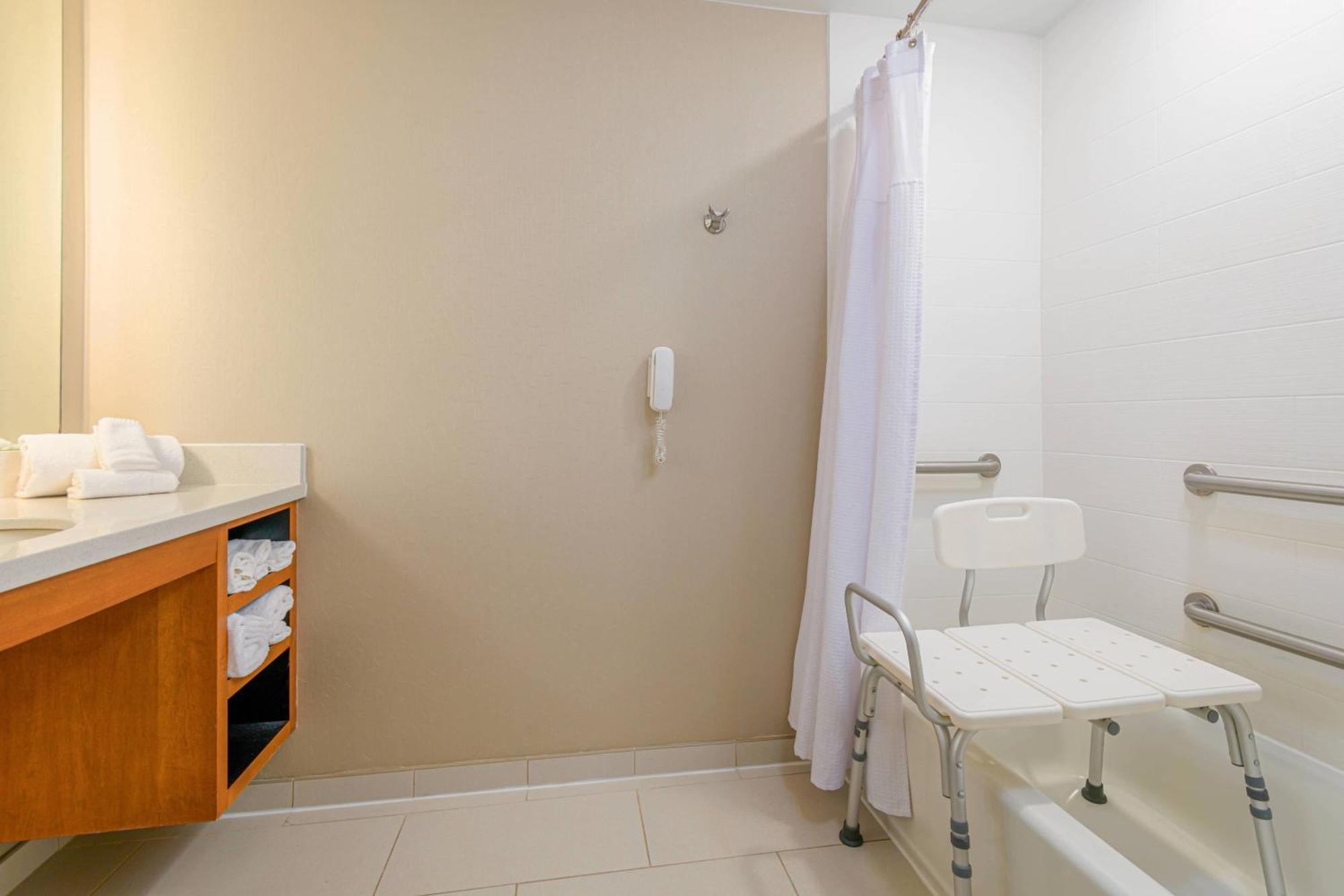 Springhill Suites Durham Chapel Hill Bagian luar foto